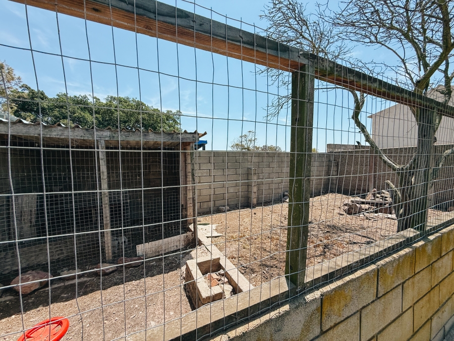 4 Bedroom Property for Sale in Aalwyndal Western Cape